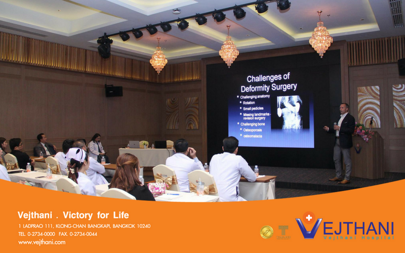 Prof. Shane Burch Delivers a Presentation on O-Arm and Navigation System in Spine Surgery at Vejthani